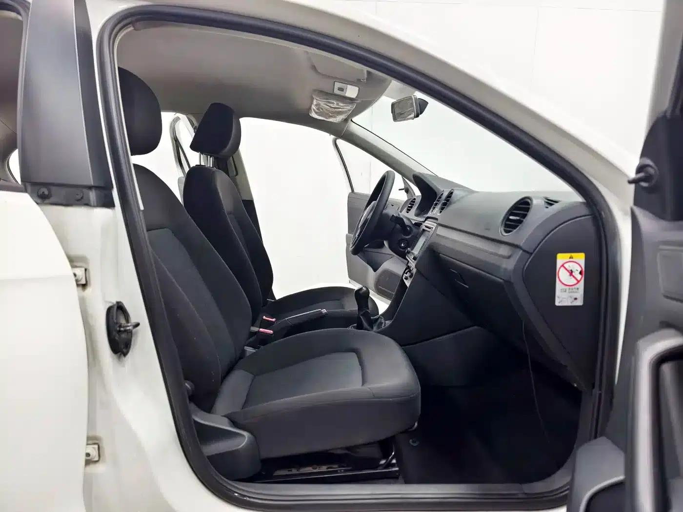 Jetta 2013 1.4L Manual Fashion Edition — миниатюра 13