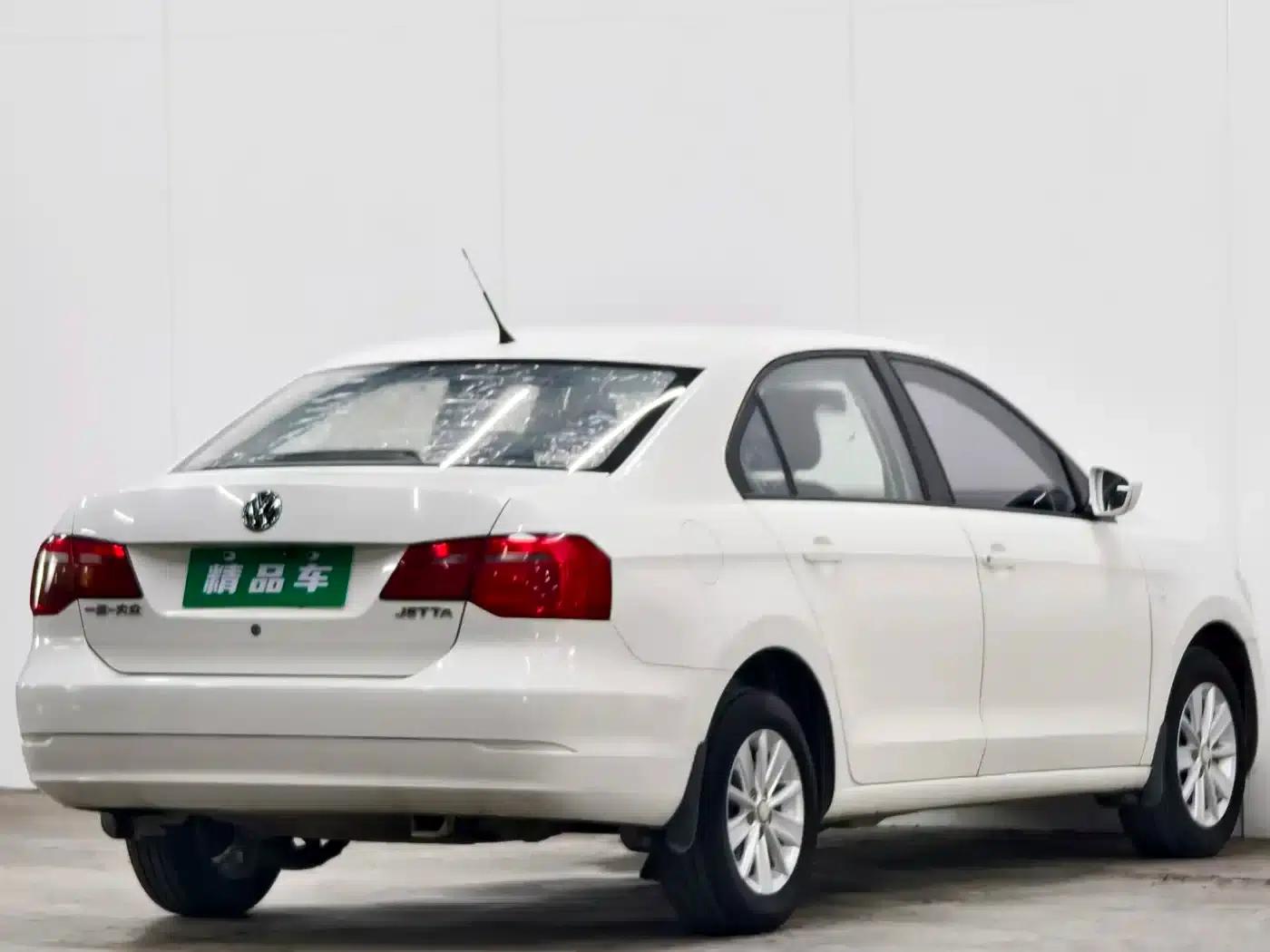 Jetta 2013 1.4L Manual Fashion Edition — миниатюра 4