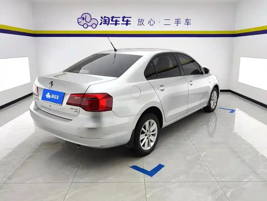 Jetta 2015 Value Edition 1.6L Automatic Comfort Model — миниатюра 3