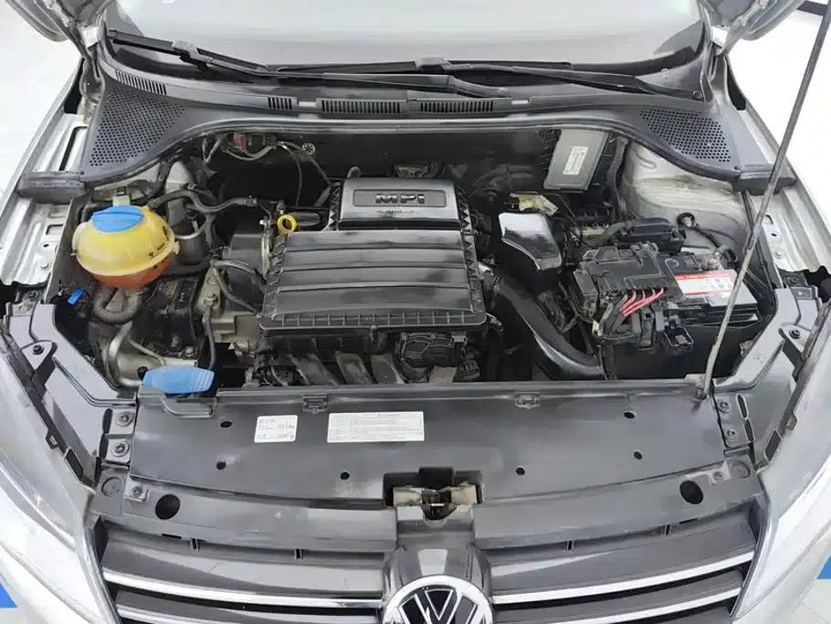 Jetta 2015 Value Edition 1.6L Automatic Comfort Model — миниатюра 10