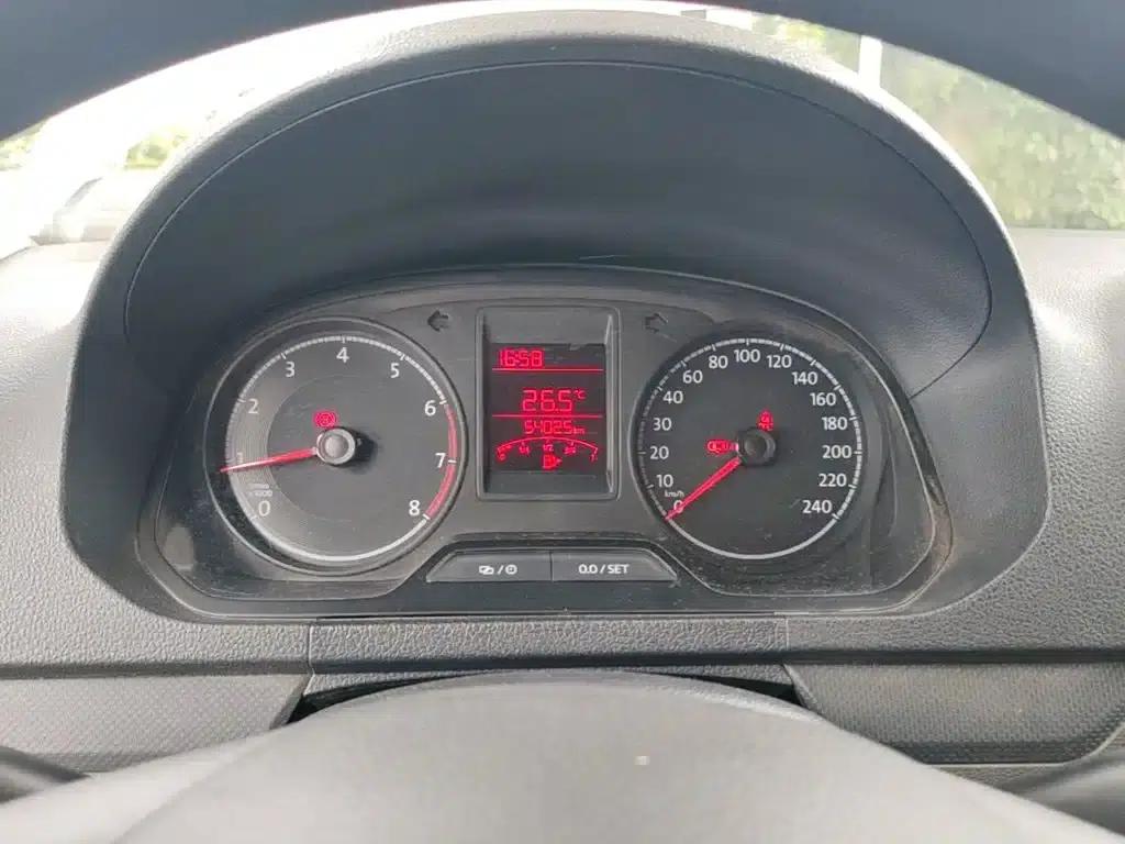 Jetta 2019 Dream Edition 1.5L Manual Fashion Model — миниатюра 8