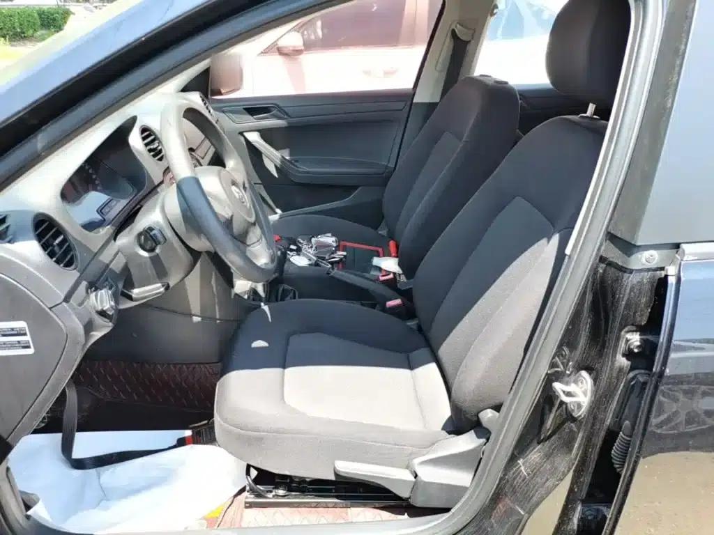 Jetta 2015 Value Edition 1.6L Manual Fashion Model — миниатюра 15