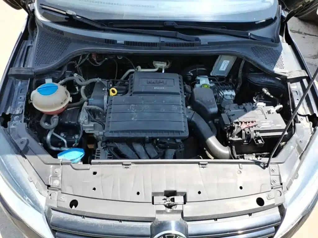 Jetta 2015 Value Edition 1.6L Manual Fashion Model — миниатюра 20