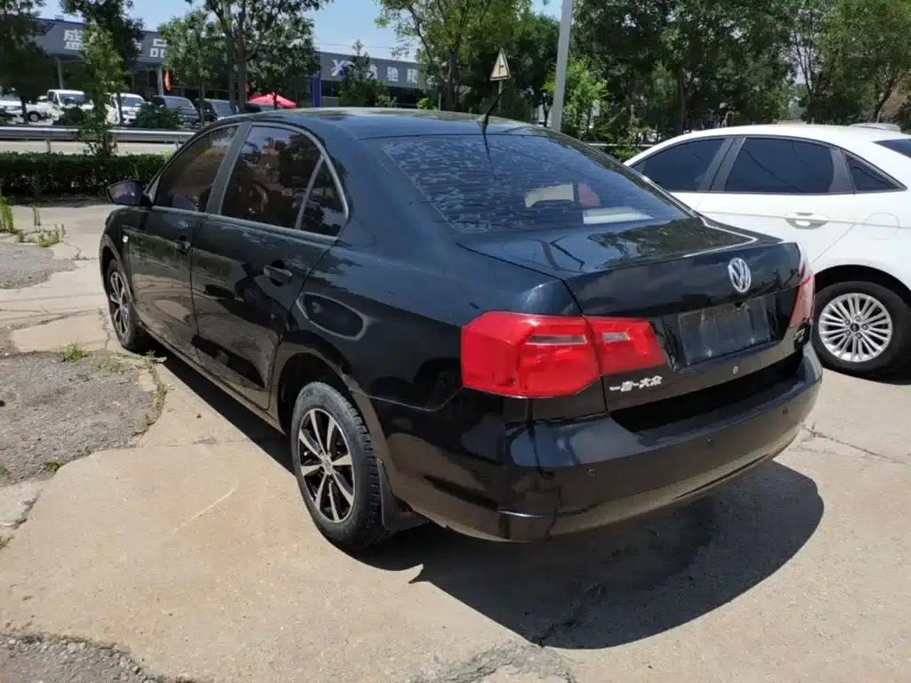 Jetta 2015 Value Edition 1.6L Manual Fashion Model — миниатюра 5
