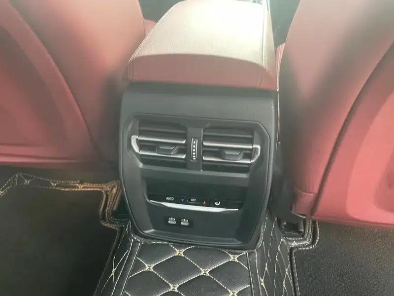 2023 BMW 3 Series 325Li M Sport Shadow Edition — миниатюра 10