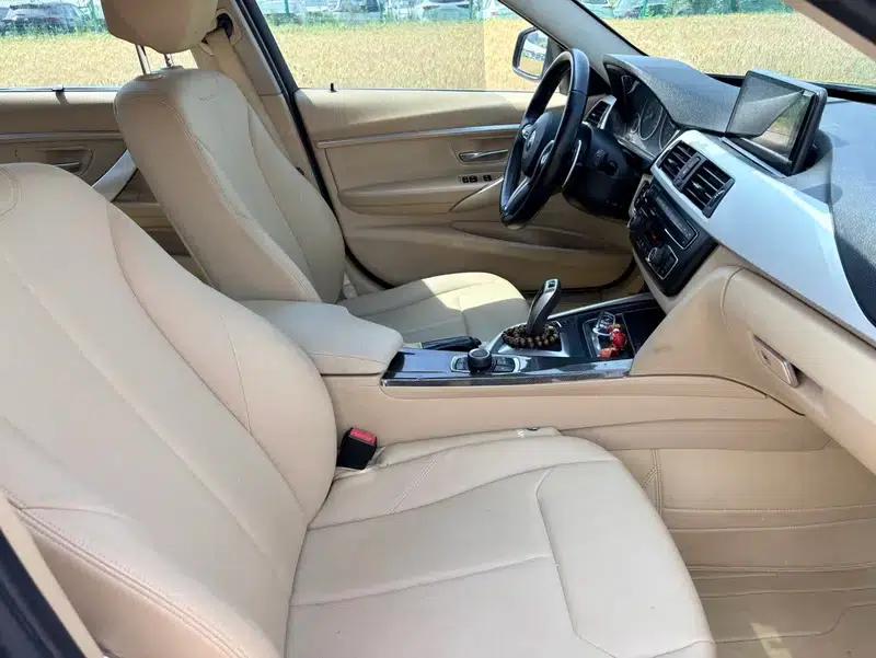 BMW 3 Series 2014 320Li Fashion Edition — миниатюра 11