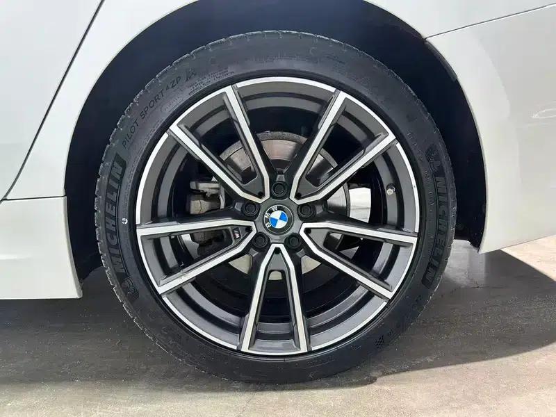 2021 BMW 3 Series 320Li M Sport Package — миниатюра 7