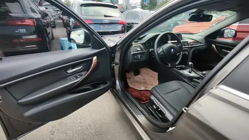 2013 BMW 3 Series 328i Sport Design Package — миниатюра 10