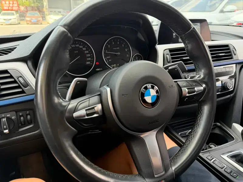 2018 BMW 3 Series 320i M Sport Package — миниатюра 12