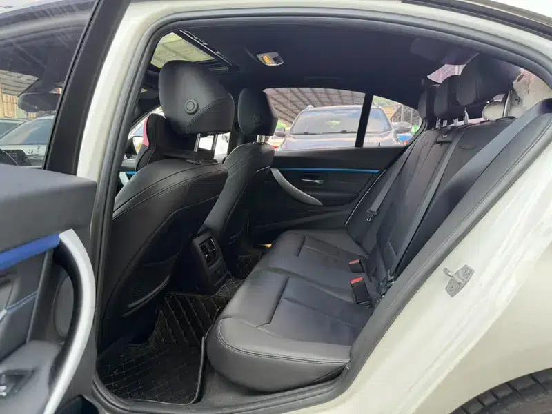 2018 BMW 3 Series 320i M Sport Package — миниатюра 16