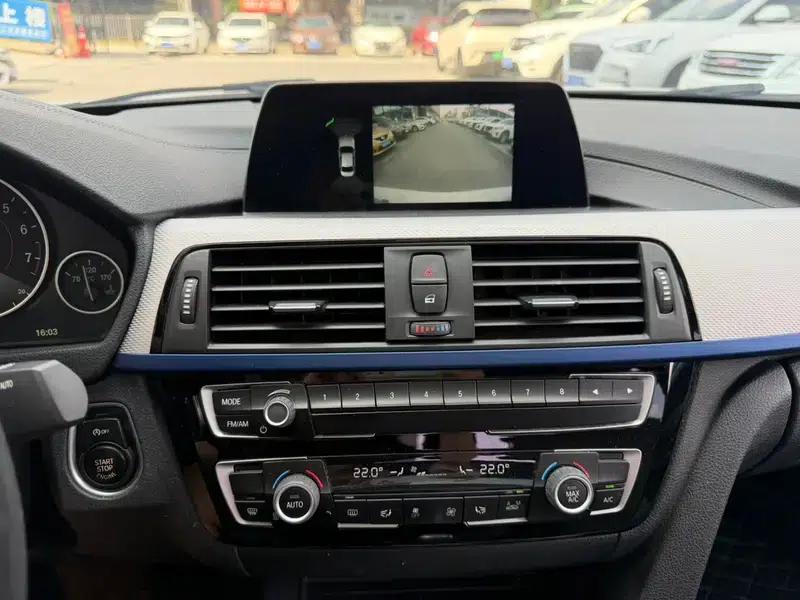 2018 BMW 3 Series 320i M Sport Package — миниатюра 10