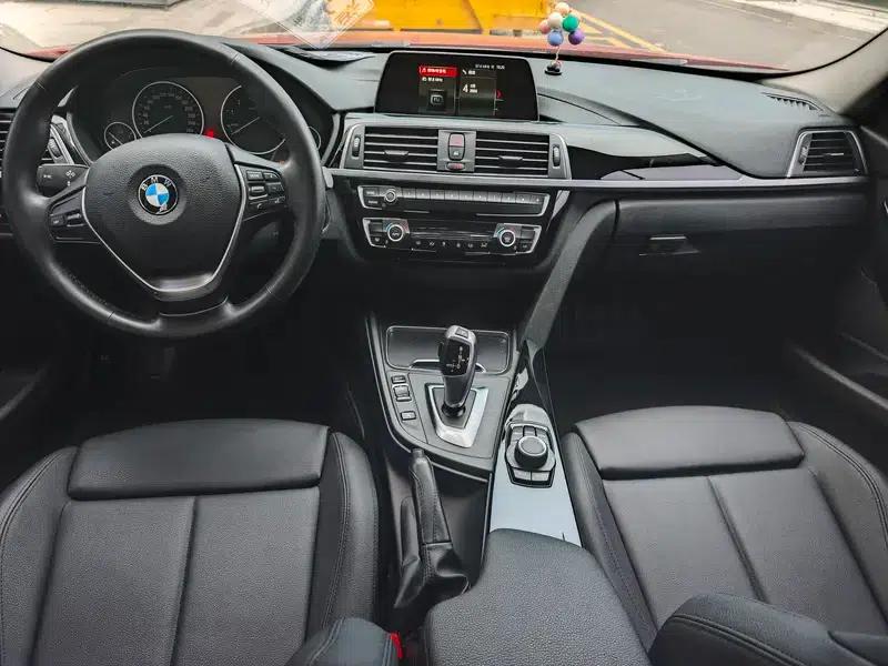BMW 3 Series 2018 320Li Fashion Edition — миниатюра 10