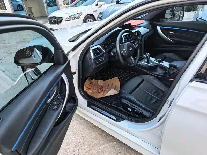 2019 BMW 3 Series 320i M Sport Package — миниатюра 9