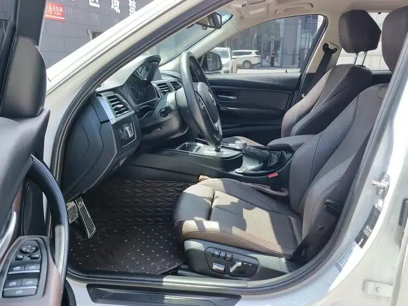 BMW 3 Series 2019 320Li Fashion Edition — миниатюра 18