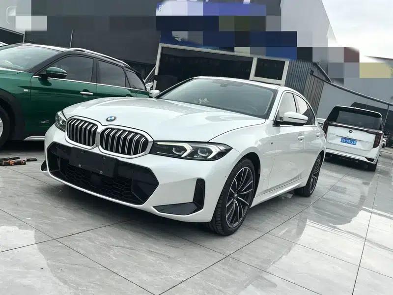 2023 BMW 3 Series 320Li M Sport Package — миниатюра 1