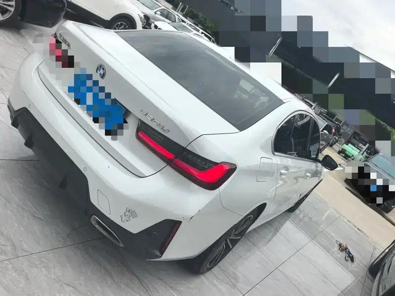 2023 BMW 3 Series 320Li M Sport Package — миниатюра 4