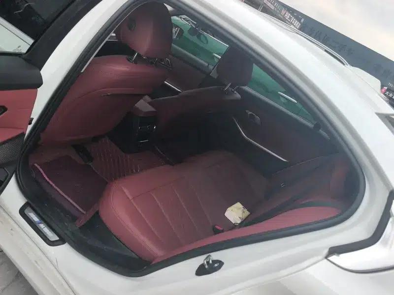 2023 BMW 3 Series 320Li M Sport Package — миниатюра 10