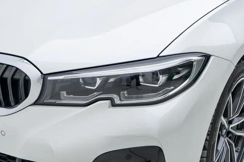 2022 BMW 3 Series 325Li M Sport Package — миниатюра 12