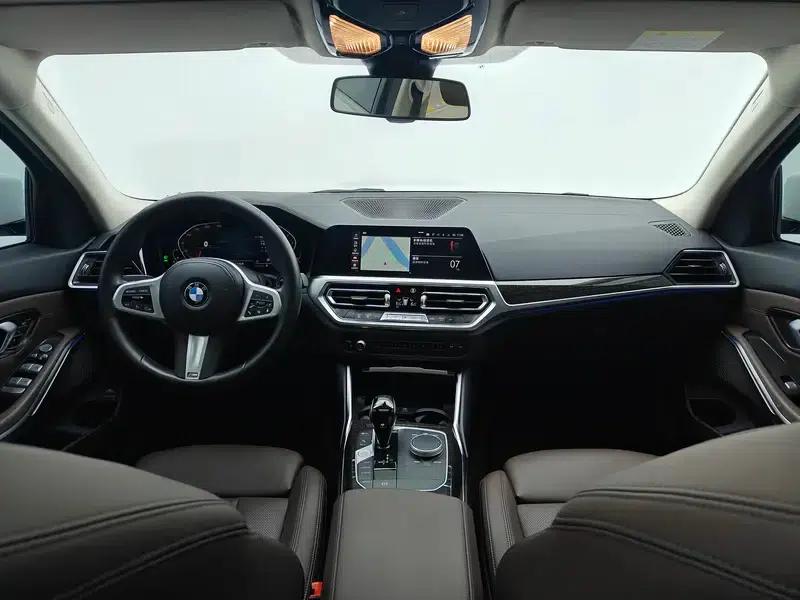2022 BMW 3 Series 325Li M Sport Package — миниатюра 14