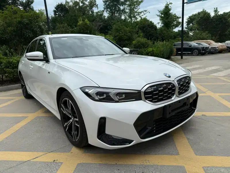 2023 BMW 3 Series 320i M Sport Package — миниатюра 3