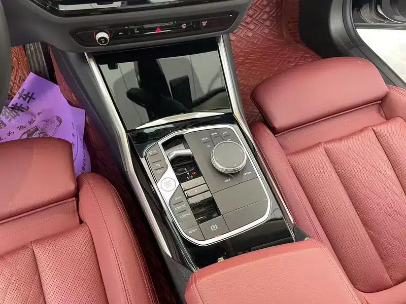 2023 BMW 3 Series 320Li M Sport Package — миниатюра 12