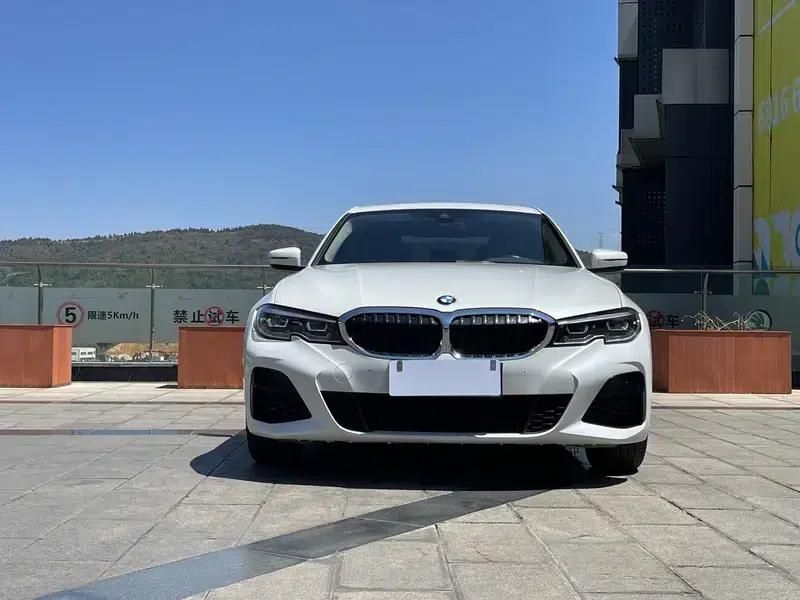 2022 BMW 3 Series 325Li M Sport Package — миниатюра 2