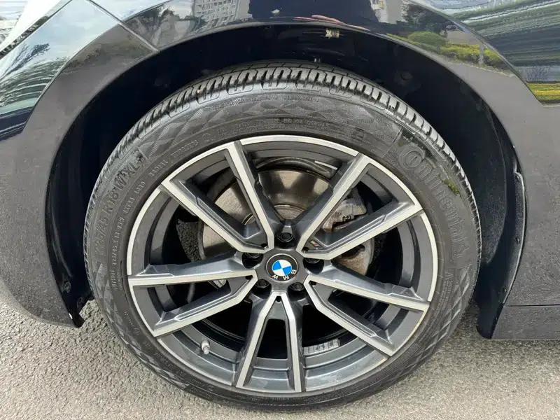 2022 BMW 3 Series 320Li M Sport Package — миниатюра 15
