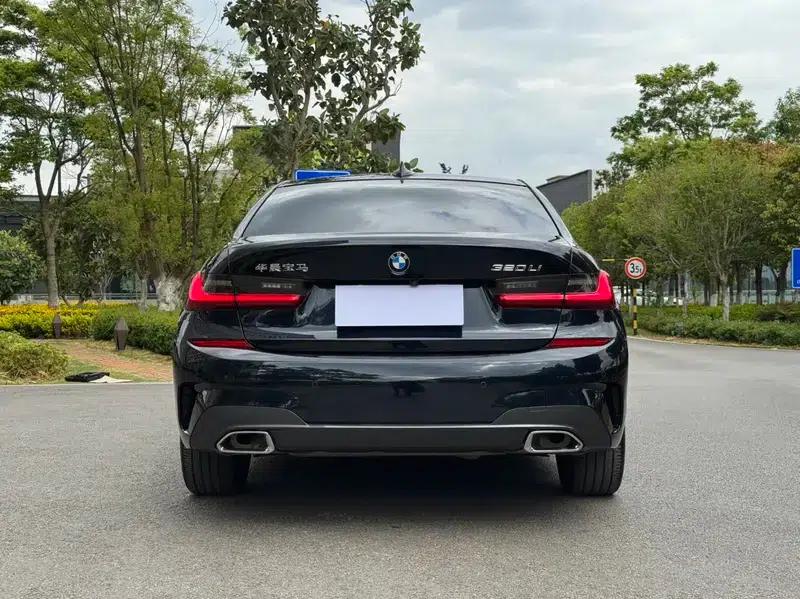 2022 BMW 3 Series 320Li M Sport Package — миниатюра 6