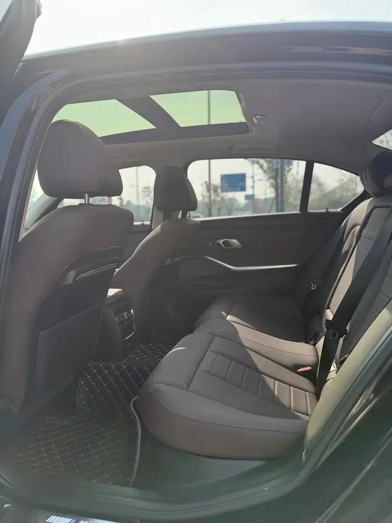 2021 BMW 3 Series 325Li M Sport Shadow Edition — миниатюра 17