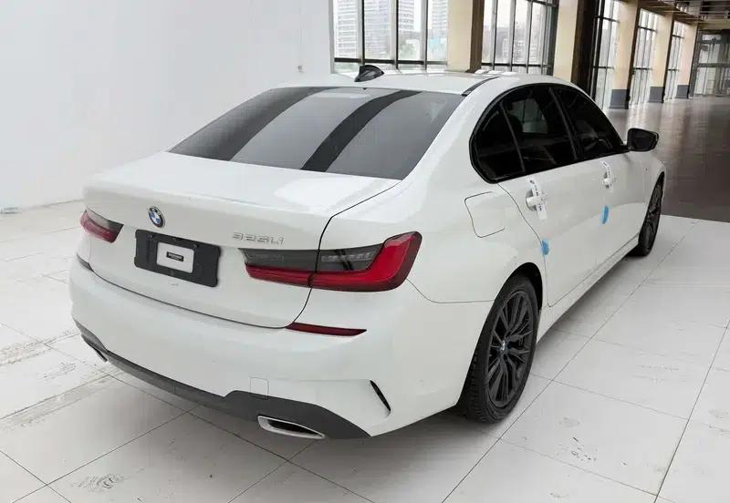 2021 BMW 3 Series 325Li M Sport Package — миниатюра 6