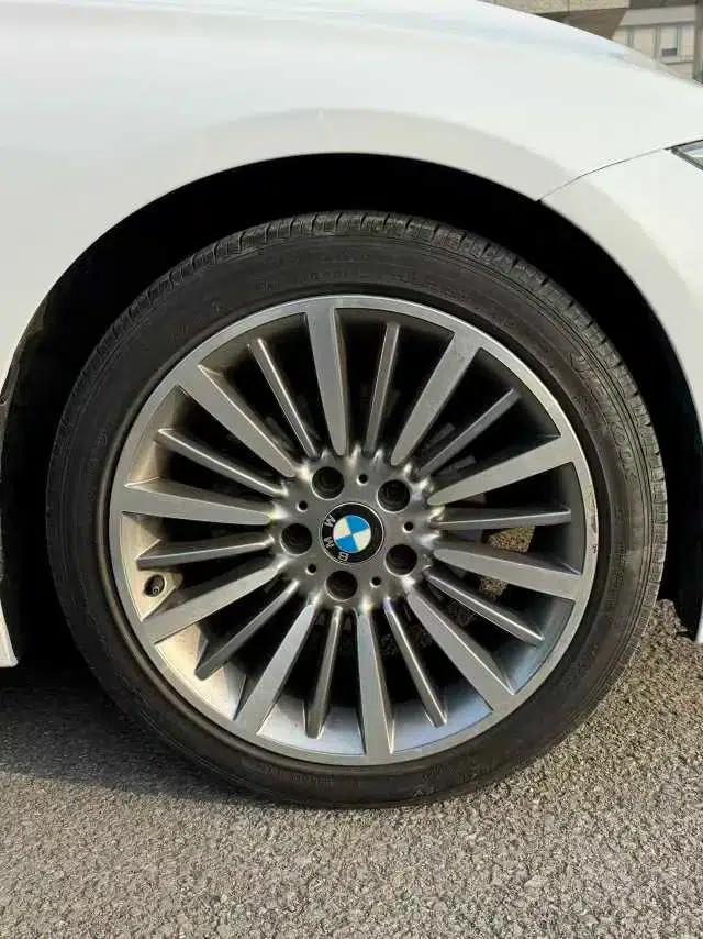 BMW 3 Series 2019 320Li Fashion Edition — миниатюра 10