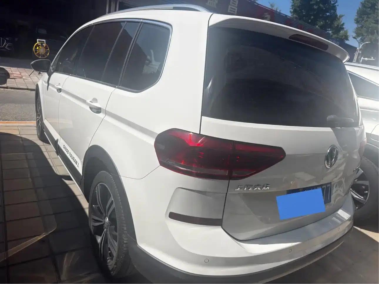 2021 Touran L 280TSI DSG Cross Edition 6-seater — миниатюра 13