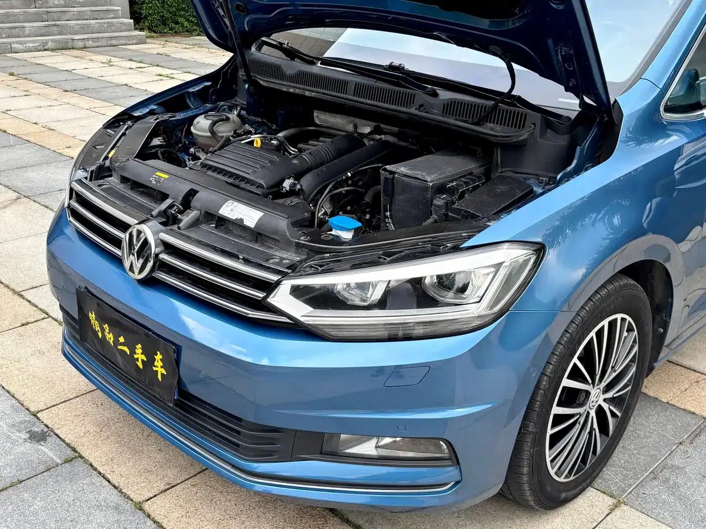 2016 Touran L 280TSI DSG Luxury Edition — миниатюра 21