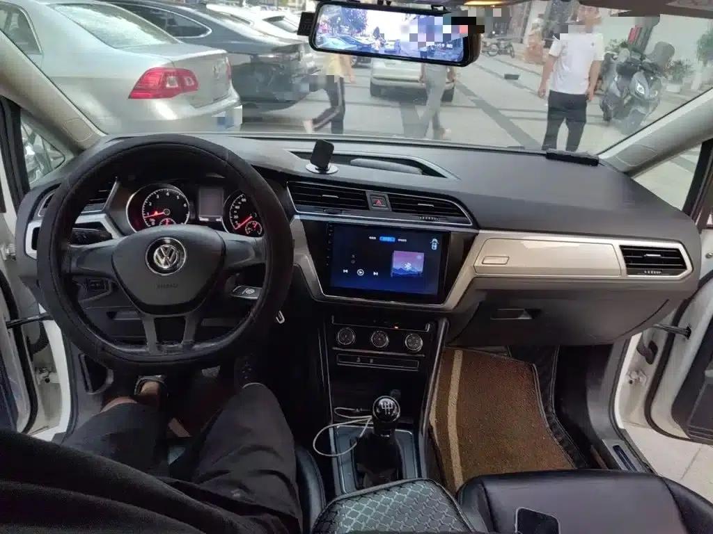 2016 Touran L 280TSI Manual Fashion Edition — миниатюра 13