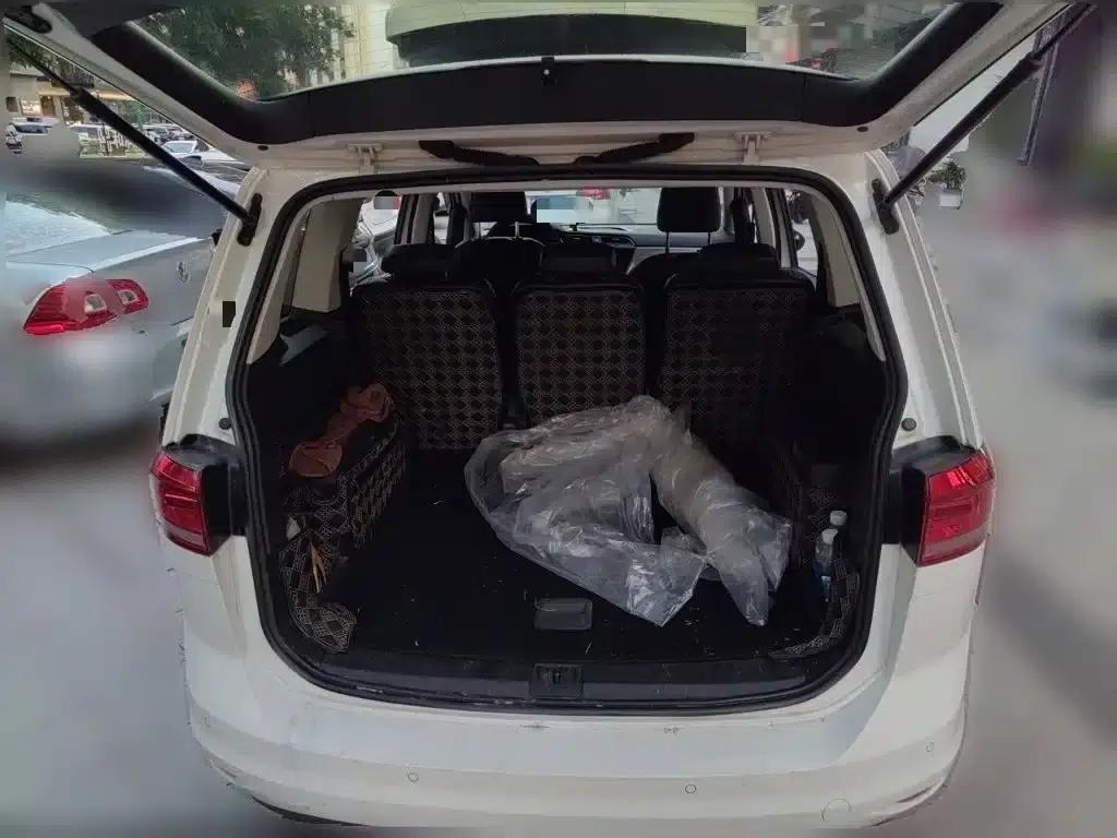 2016 Touran L 280TSI Manual Fashion Edition — миниатюра 10