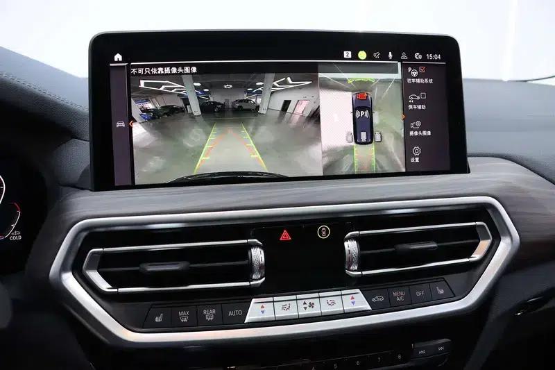 BMW X3 2023 xDrive30i Luxury M Sport Package — миниатюра 24