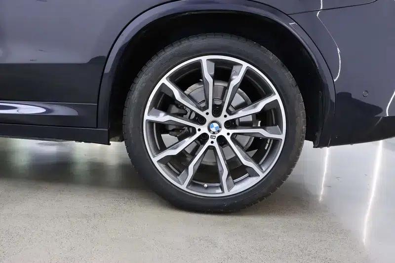 BMW X3 2023 xDrive30i Luxury M Sport Package — миниатюра 7
