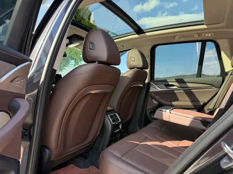 BMW X3 2022 xDrive30i Leading Edition M Sport Package — миниатюра 19