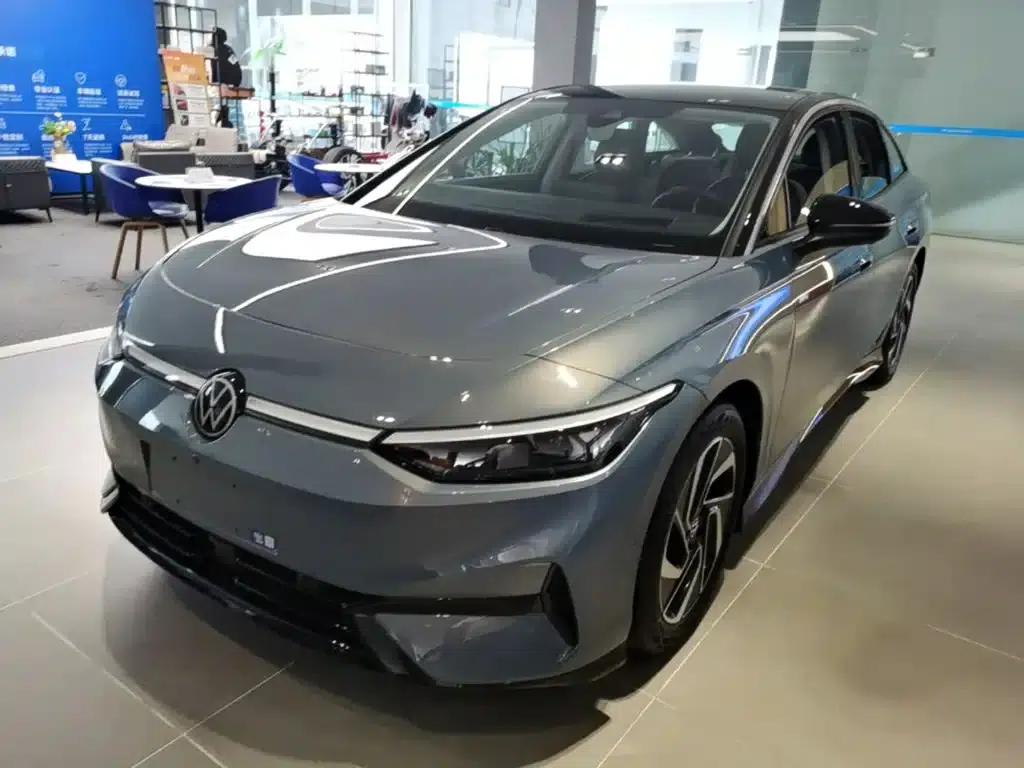 Volkswagen ID.7 VIZZION 2024 First Edition — миниатюра 1