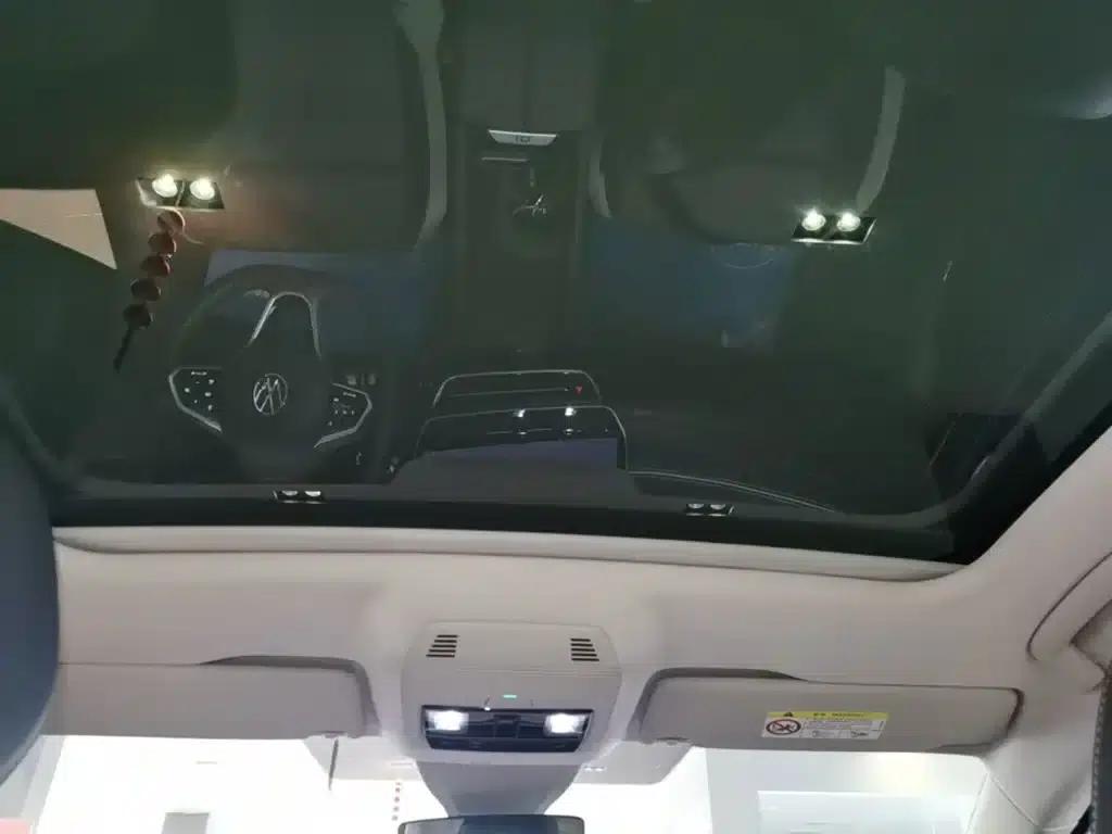 Volkswagen ID.7 VIZZION 2024 First Edition — миниатюра 18