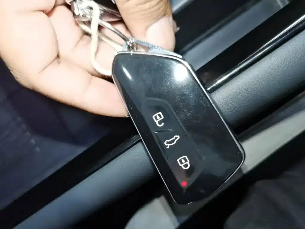 Volkswagen ID.7 VIZZION 2024 First Edition — миниатюра 9