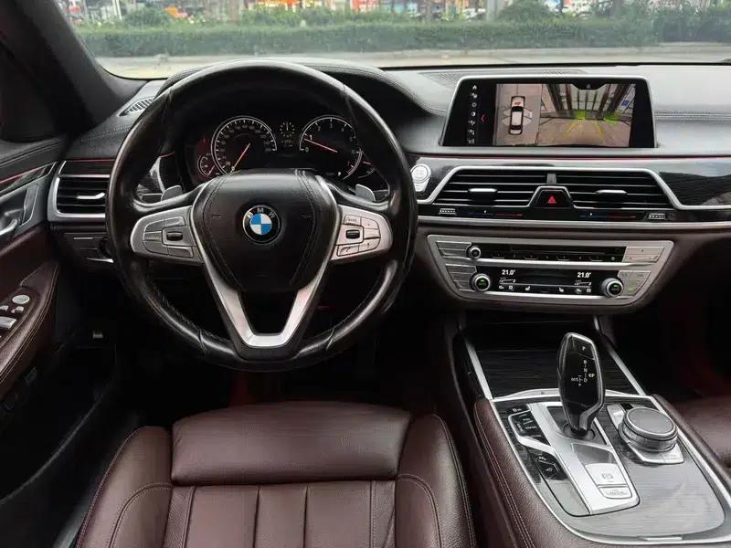 2018 BMW 7 Series 730Li Leading Edition M Sport Package — миниатюра 8
