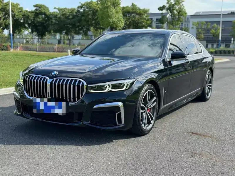 2021 BMW 7 Series 730Li Luxury Package — миниатюра 1