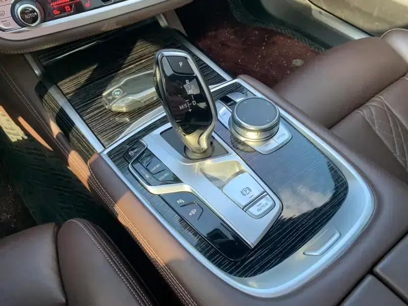 2021 BMW 7 Series 730Li Luxury Package — миниатюра 12