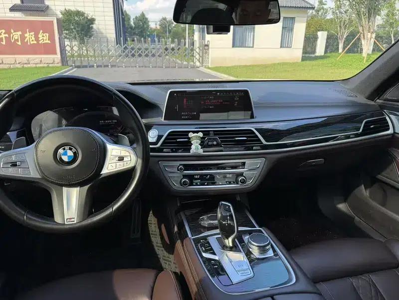 2021 BMW 7 Series 730Li Luxury Package — миниатюра 13