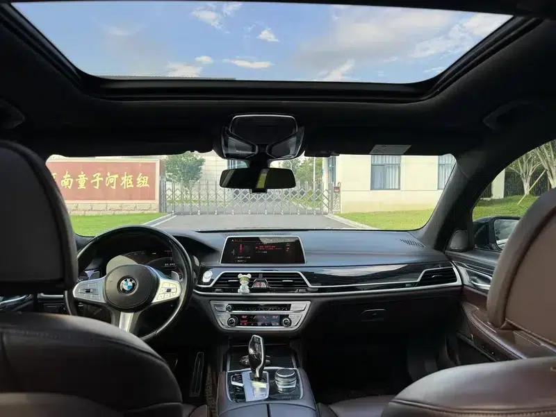 2021 BMW 7 Series 730Li Luxury Package — миниатюра 10