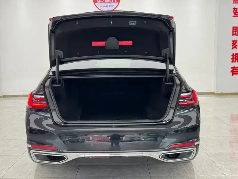2021 BMW 7 Series 740Li Leading Luxury Package — миниатюра 30