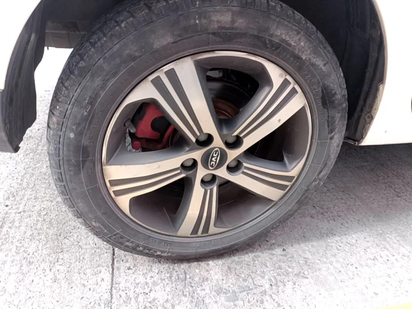 JAC Group iEV7S 2019 Luxury Smart Model — миниатюра 11