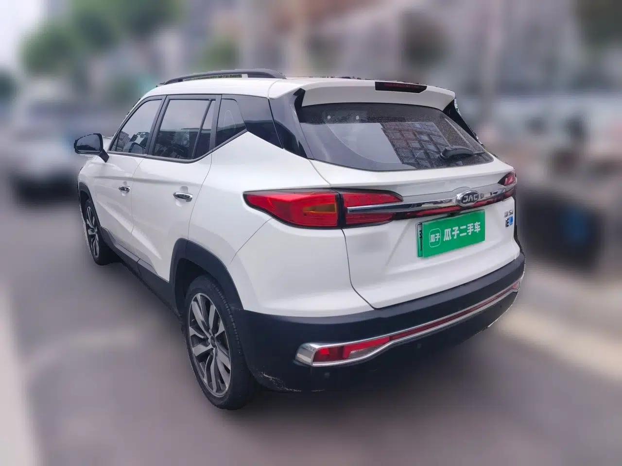 JAC Group iEVS4 2019 Luxury Model — миниатюра 4