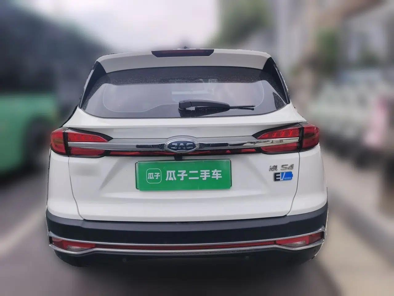 JAC Group iEVS4 2019 Luxury Model — миниатюра 5